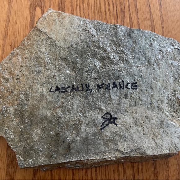 Primitive Horse Painting on Stone - Cave Art Reproduction - Picture 2 of 4